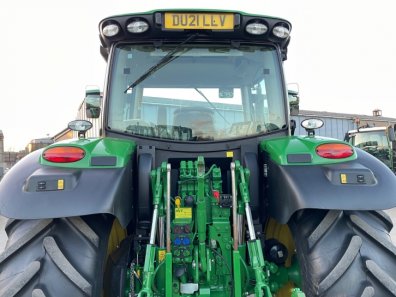 John Deere 6130R