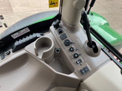 John Deere 6155R