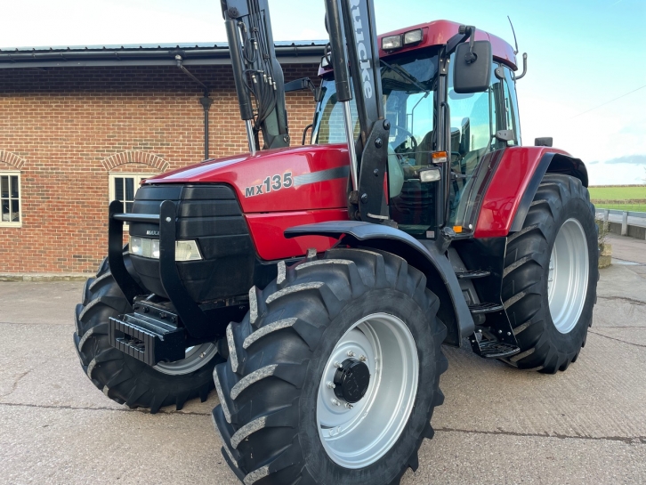 Case MX135