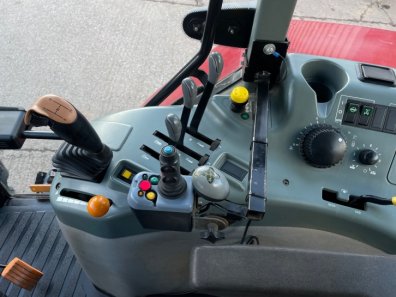 Case MX135