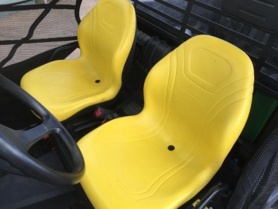 John Deere XUV560E Gator