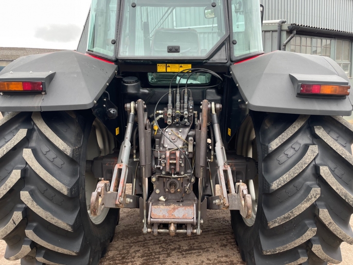 Massey Ferguson 6180