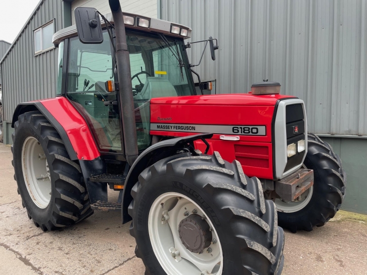 Massey Ferguson 6180