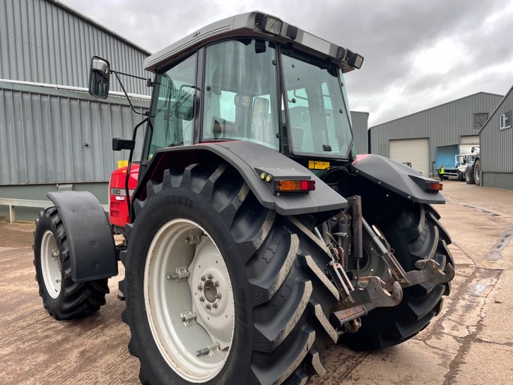 Massey Ferguson 6180