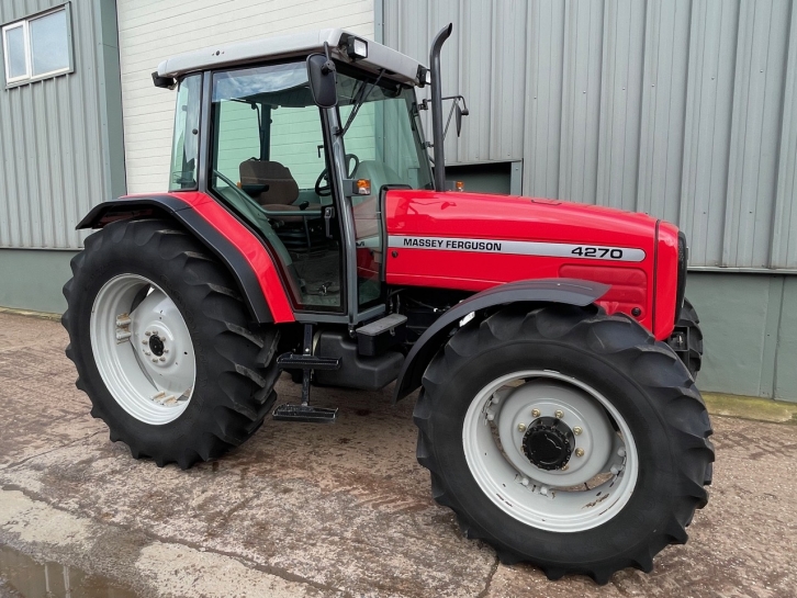 Massey Ferguson 4270