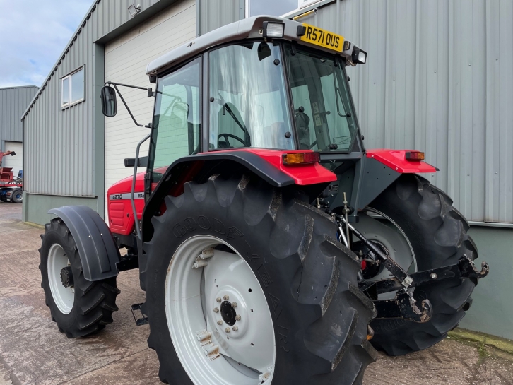 Massey Ferguson 4270
