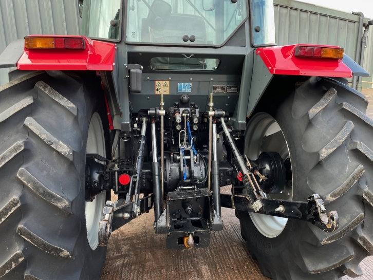 Massey Ferguson 4270