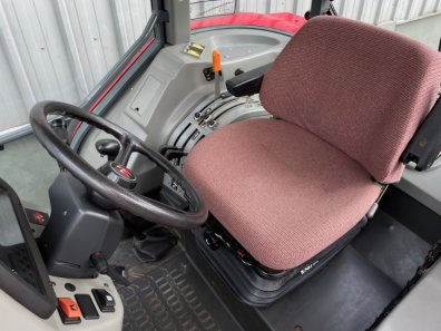 Massey Ferguson 4270