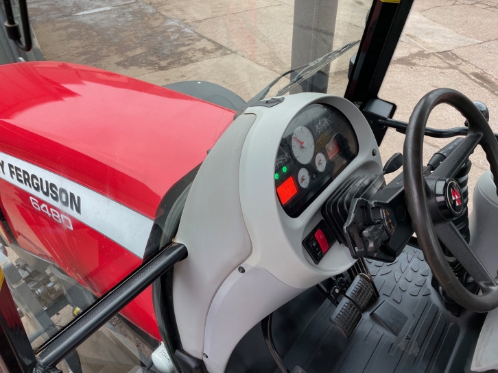 Massey Ferguson 6480