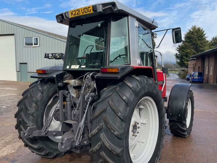 Massey Ferguson 3085