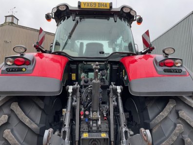Massey Ferguson 8740S