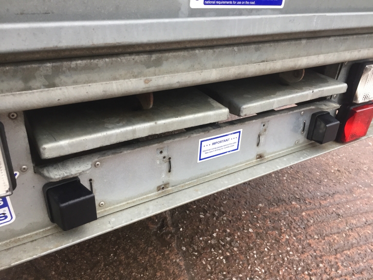 Ifor Williams LM166 flat bed trailer