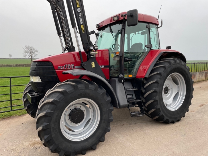 Case MX135