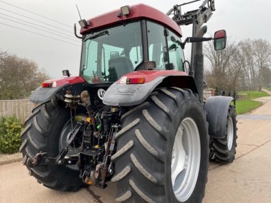 Case MX135