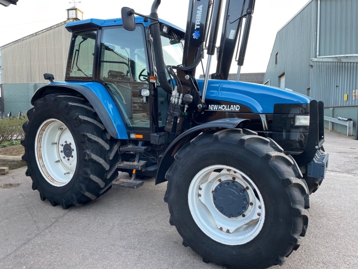New Holland 8360