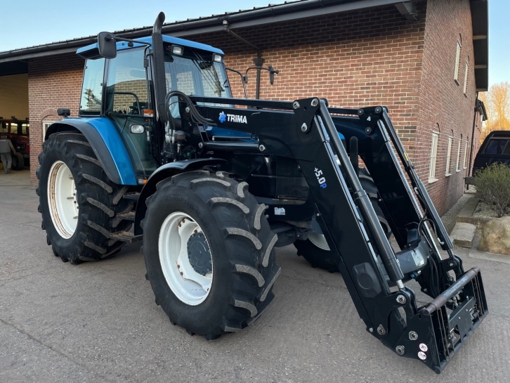 New Holland 8360