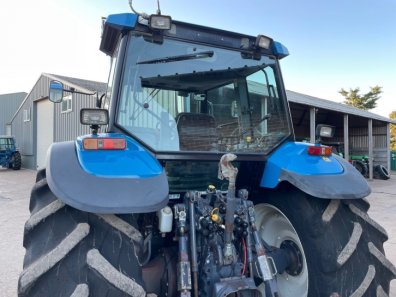 New Holland 8360