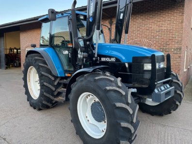 New Holland 8360