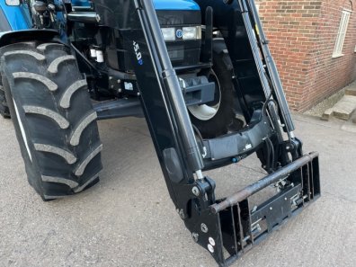 New Holland 8360