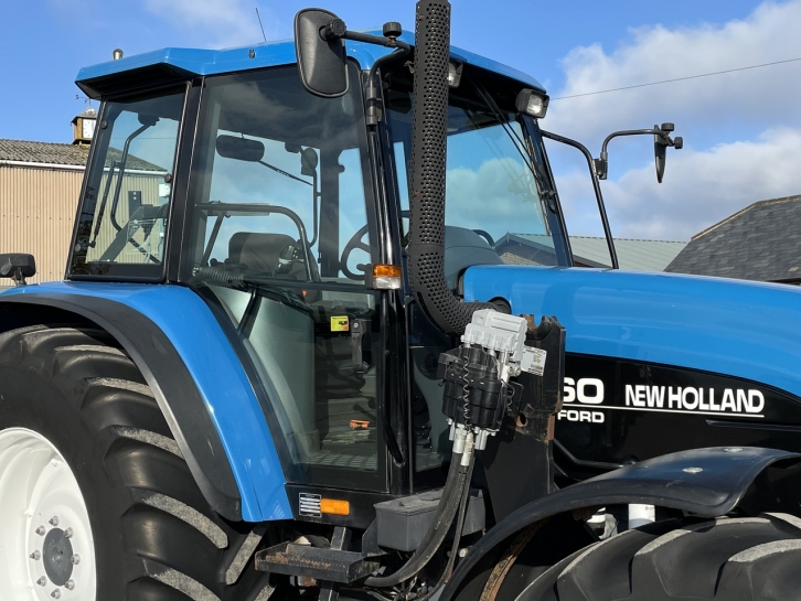 New Holland 8360