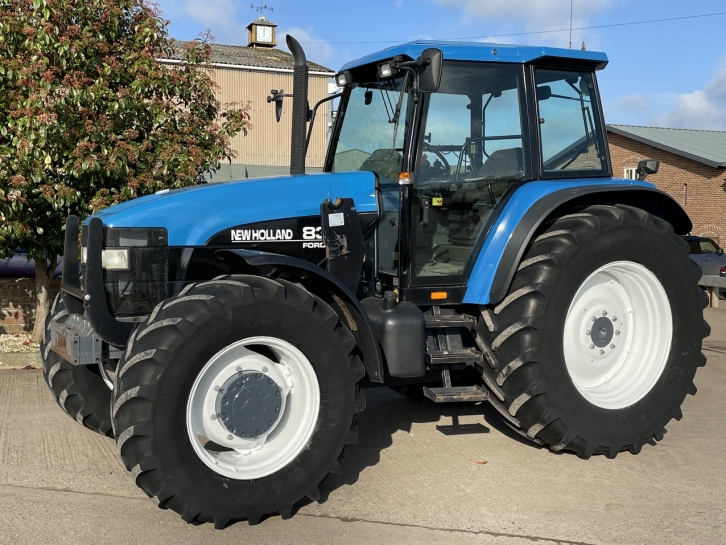 New Holland 8360