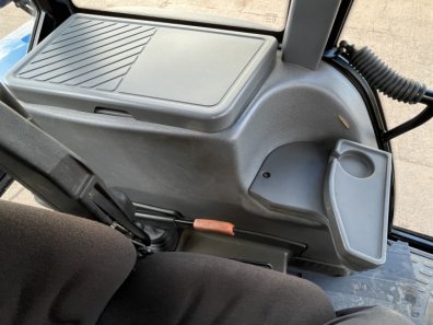 New Holland 8360