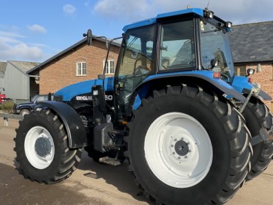 New Holland 8360