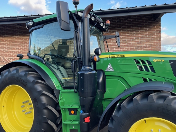 John Deere 6155R