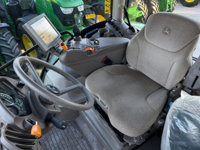 John Deere 6155R