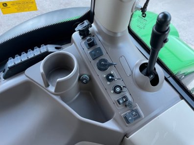 John Deere 6155R