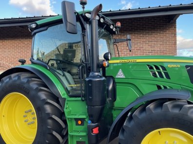 John Deere 6155R