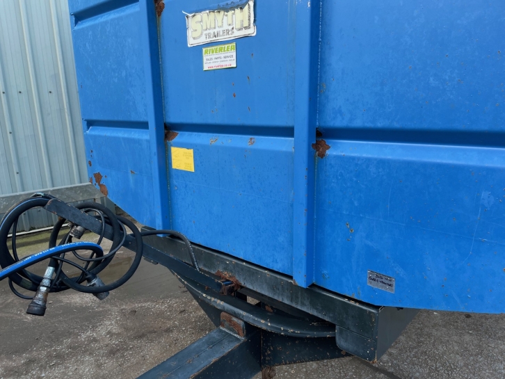Smyth 18 Ton silage trailer