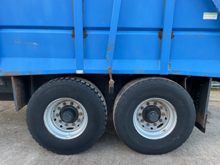Smyth 18 Ton silage trailer