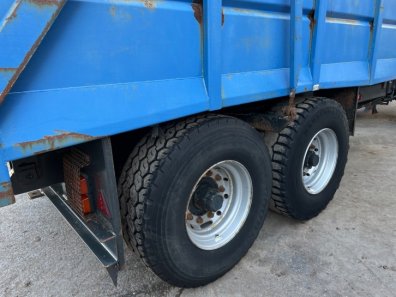 Smyth 18 Ton silage trailer