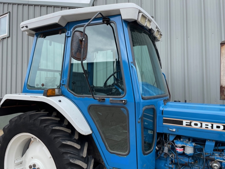 Ford 5610