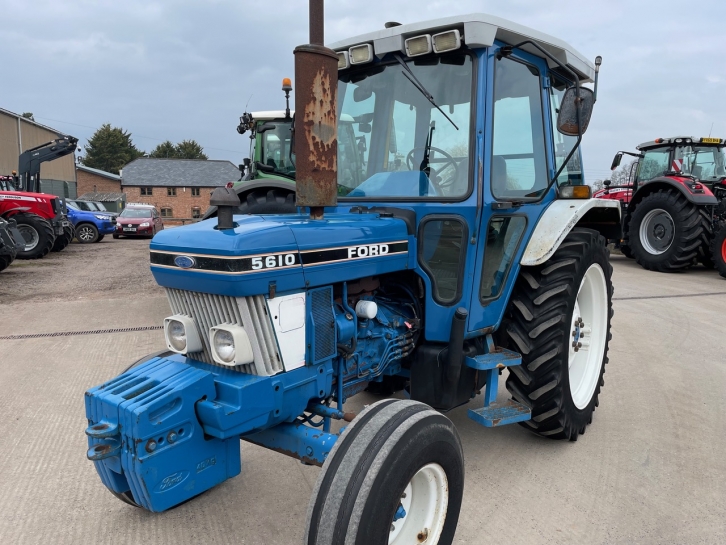 Ford 5610