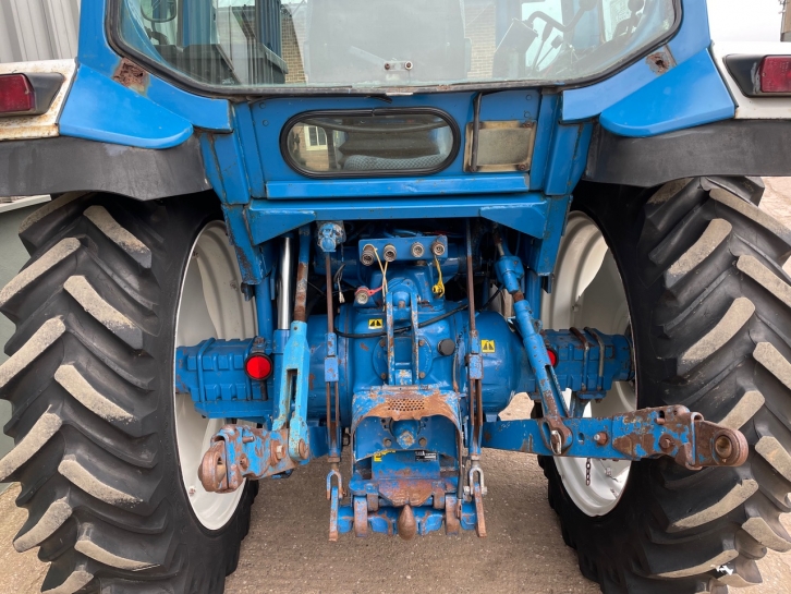 Ford 5610