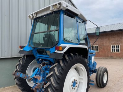 Ford 5610