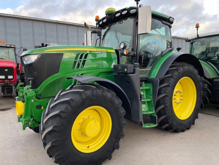 John Deere 6195R Ultimate Edition