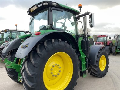 John Deere 6195R Ultimate Edition
