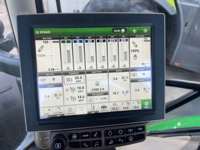 John Deere 6215R Ultimate Edition
