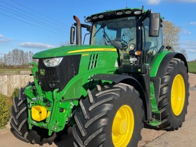 John Deere 6215R Ultimate Edition