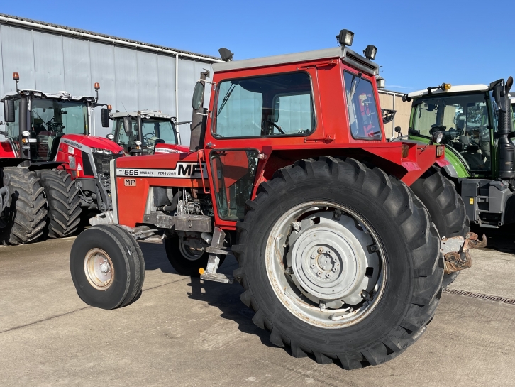Massey Ferguson 595 MKII