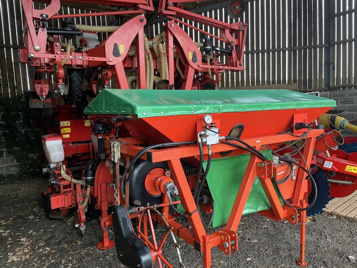 Gaspardo 8 row maize drill
