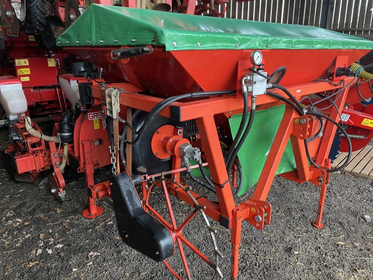 Gaspardo 8 row maize drill