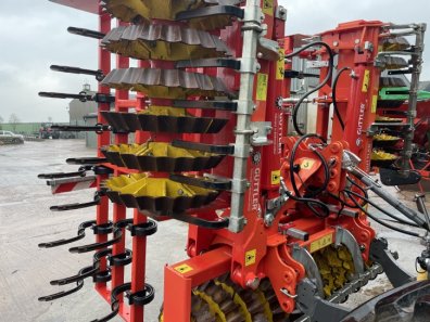 Guttler 4 metre front press