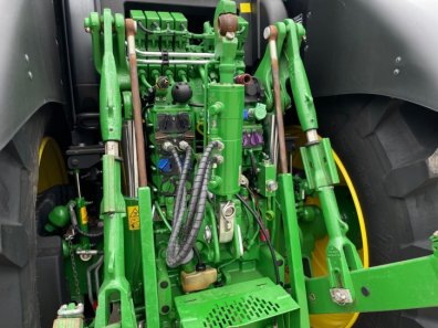 John Deere 6195R Ultimate Edition