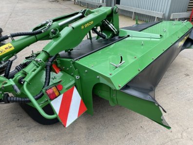 John Deere R950R butterfly   F310R front mowers