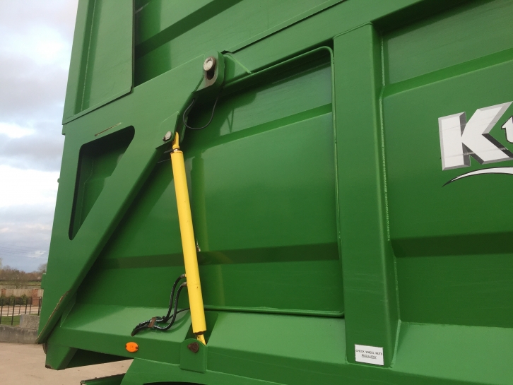 Ktwo Roadeo 1600 16 ton silage trailer