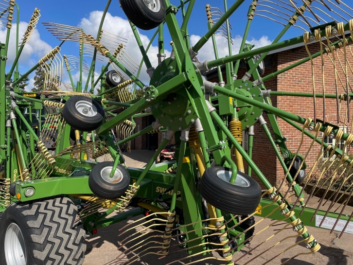 Krone Swadro 1400 Plus 4 rotor rake
